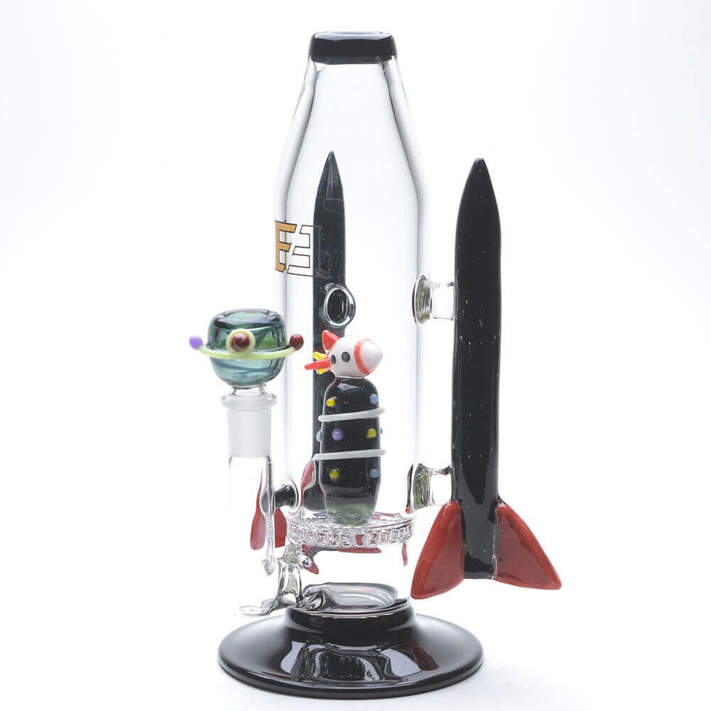 Empire Glassworks Galactic Flagship Rocket Ship Water Pipe 01