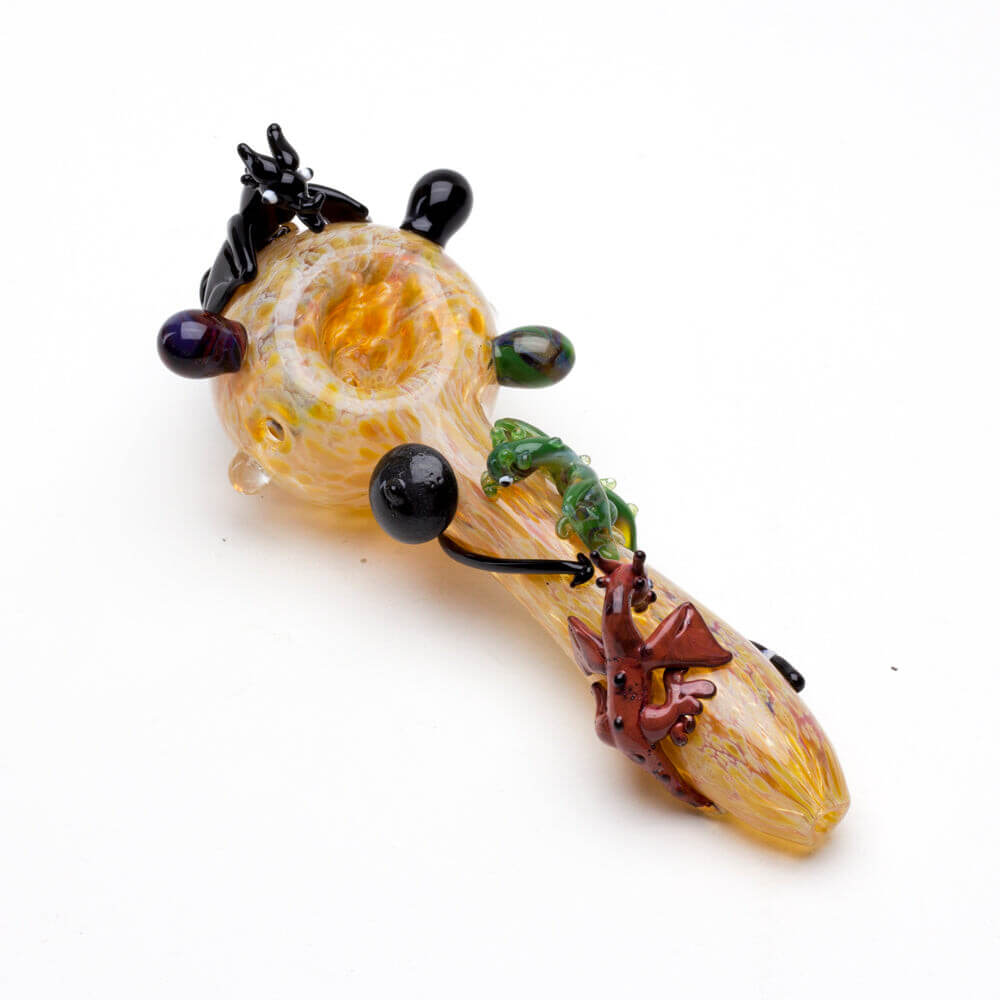 Empire Glassworks Mother Of Dragons Hand Pipe 02