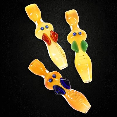 Gold Fumed Bee Critter Glass Chillum ritter Glass Chillum - 01